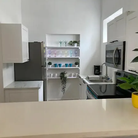 Casa Blanca In The Heart Of Miramar Villa
